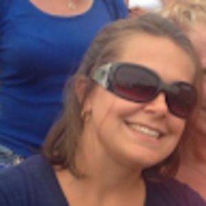 Meet your Posher, Adrienne